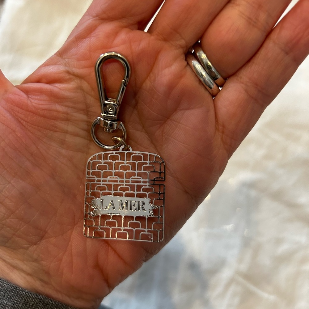 La Mer The Moisturizing Cream Bag Charm Keychain Keyring Key Chain NEW